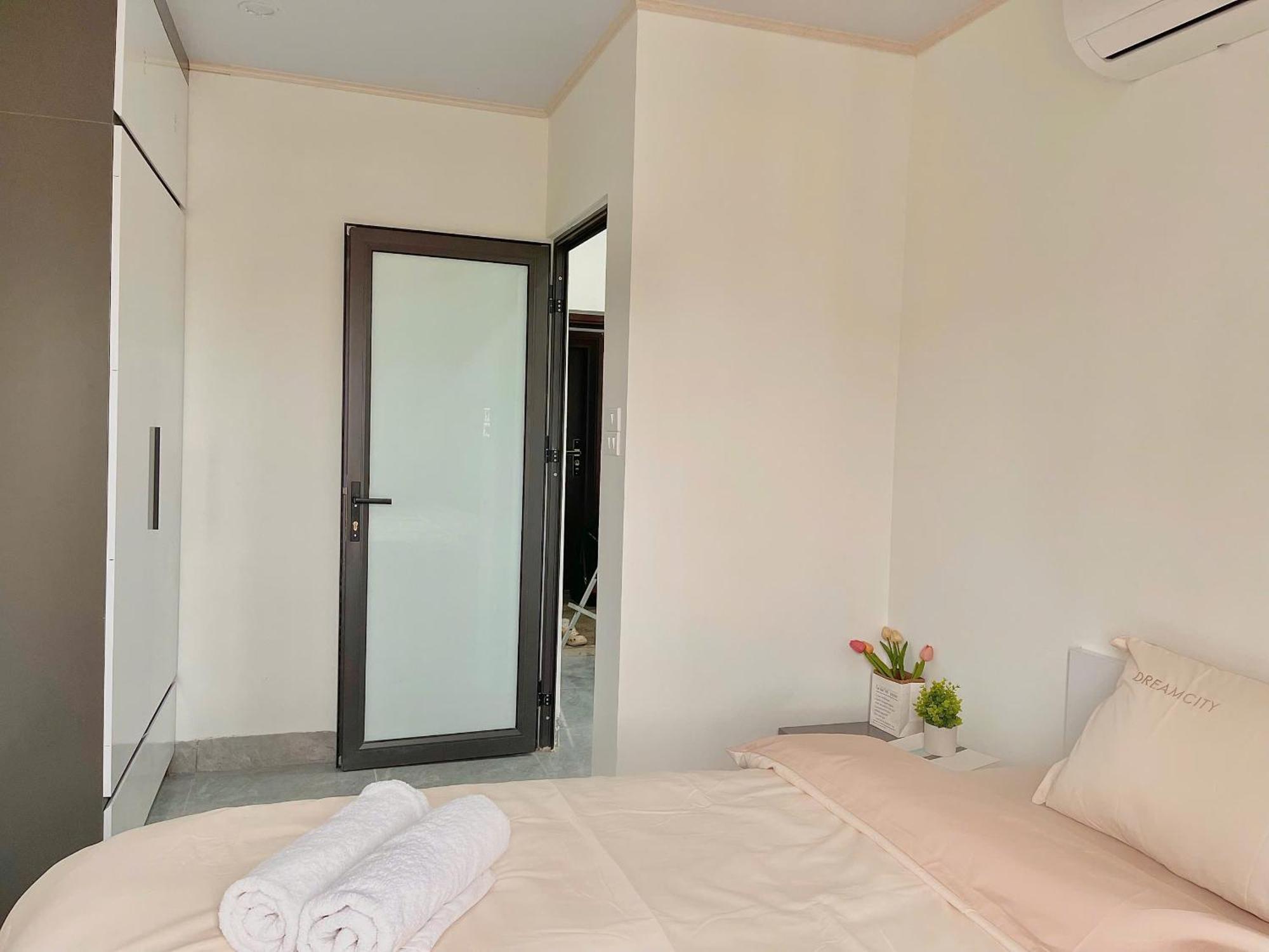 Hera Palace Apartment - Ba Dinh Hanoi Exterior photo